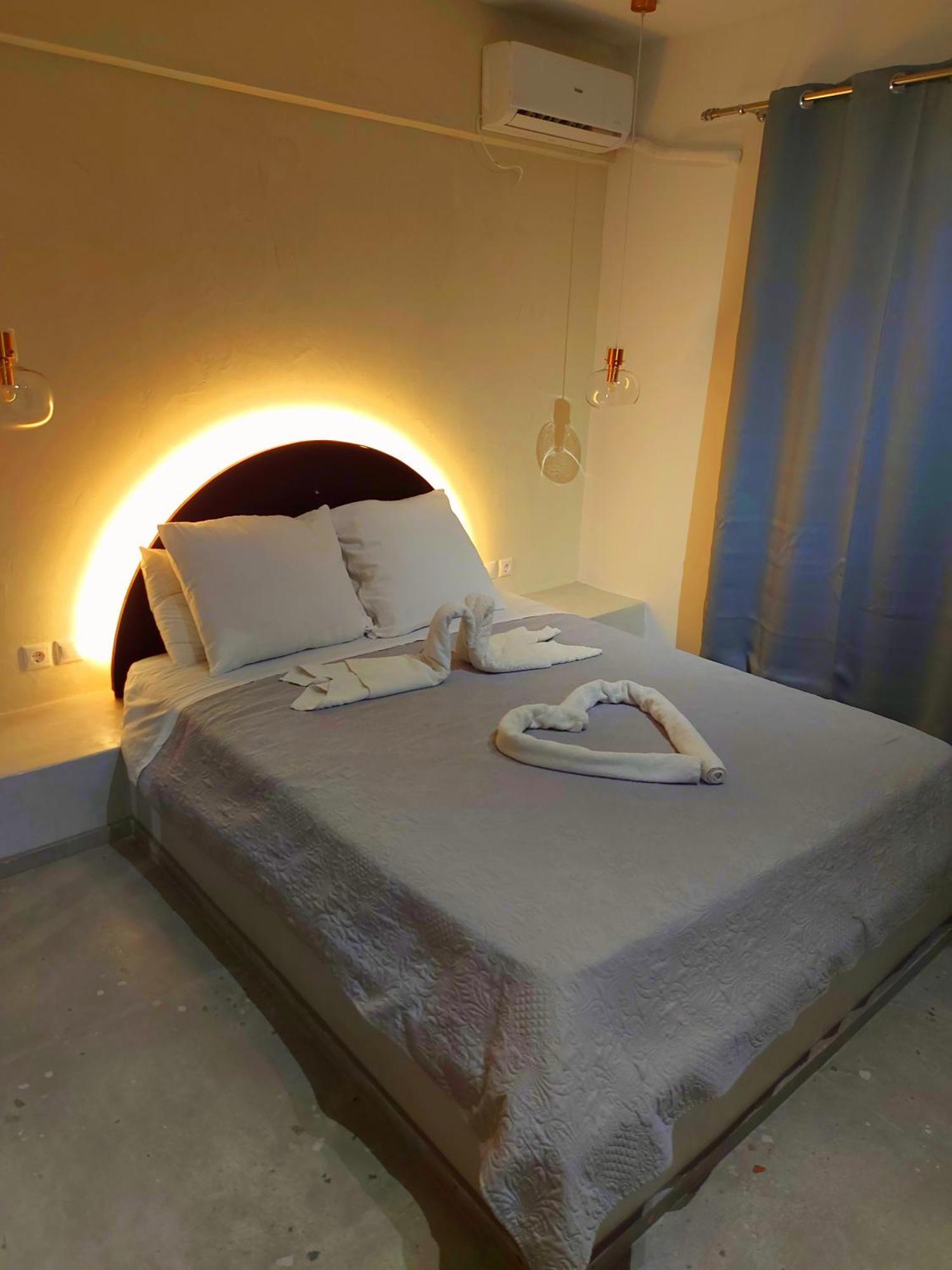 Karlovasi Studios Karlovassi Dış mekan fotoğraf